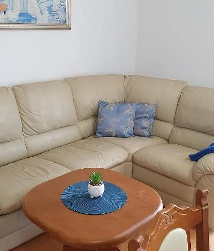 Mano